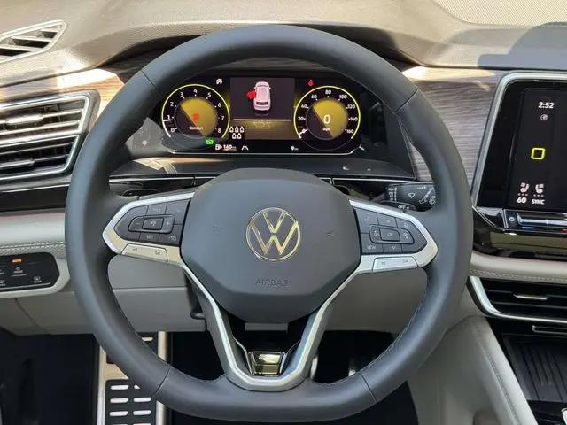2026 Volkswagen Atlas SEL Premium R-Line