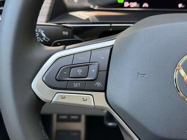 2026 Volkswagen Atlas SEL Premium R-Line