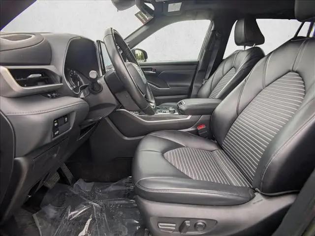 2023 Toyota Highlander XSE