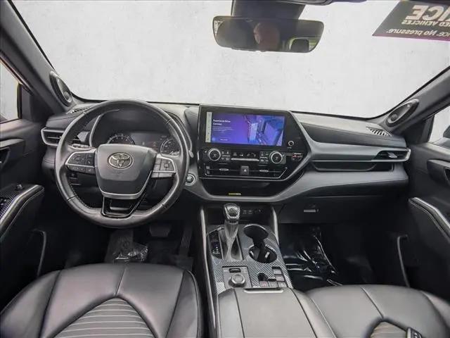 2023 Toyota Highlander XSE