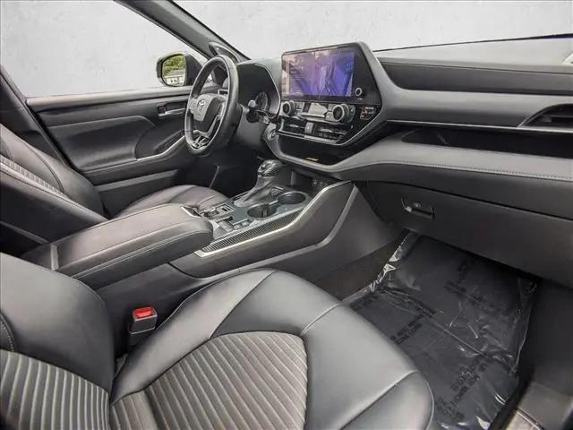 2023 Toyota Highlander XSE