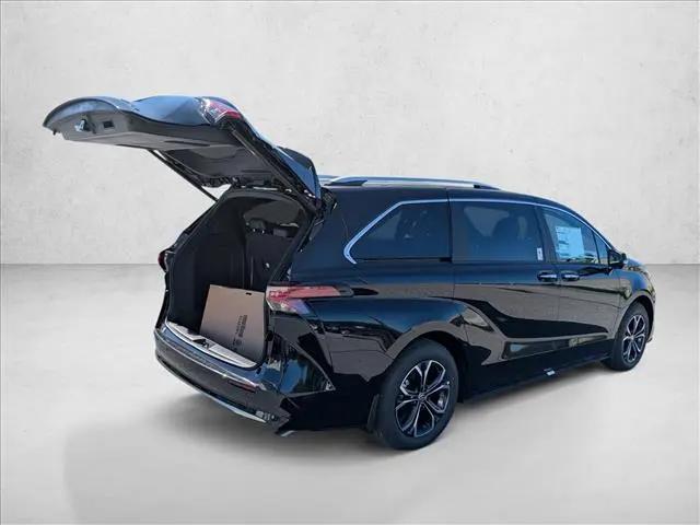 2026 Toyota Sienna Platinum