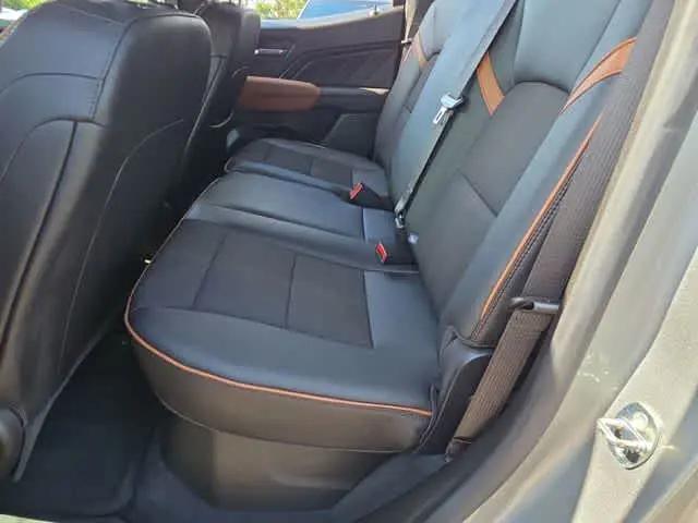 2023 GMC Canyon 4WD Crew Cab Short Box AT4