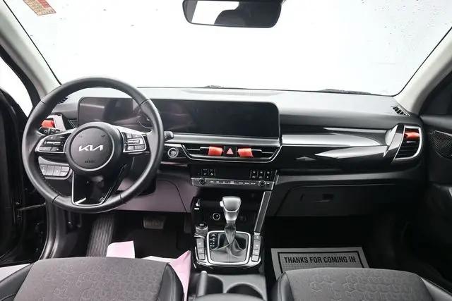2024 Kia Seltos S