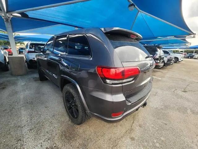 2017 Jeep Grand Cherokee Altitude 4x4