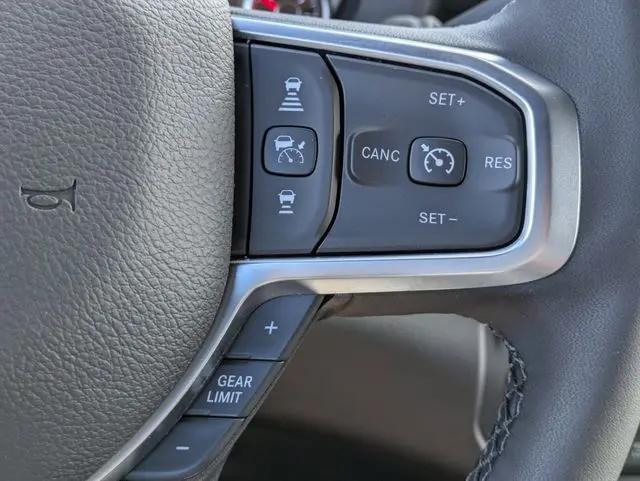 2026 Ram 3500 Big Horn Crew Cab 4x4 8' Box