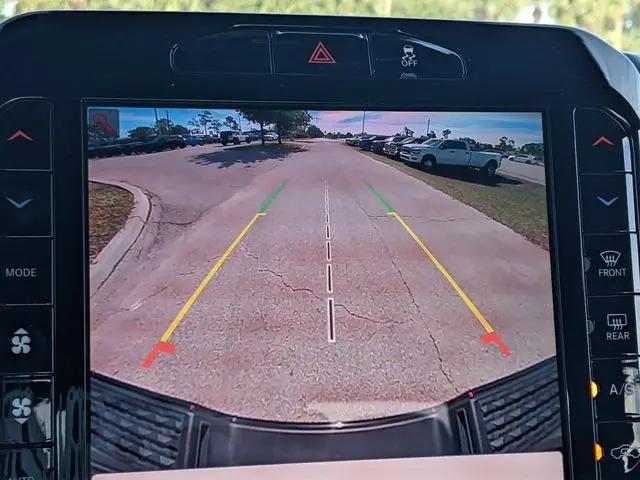 2026 Ram 3500 Big Horn Crew Cab 4x4 8' Box