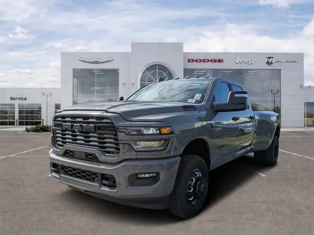 2026 Ram 3500 Big Horn Crew Cab 4x4 8' Box