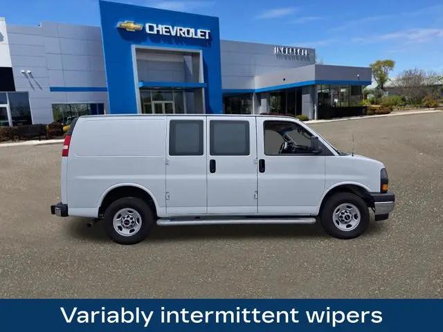2024 GMC Savana Cargo RWD 2500 Regular Wheelbase Work Van