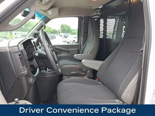 2024 GMC Savana Cargo RWD 2500 Regular Wheelbase Work Van
