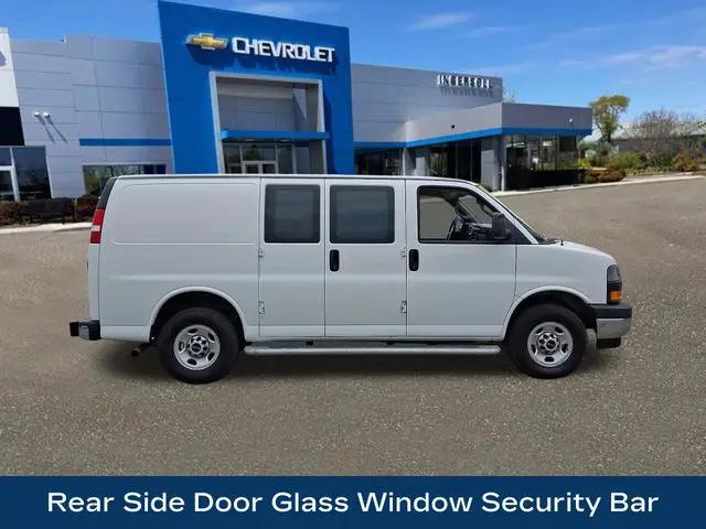 2024 GMC Savana Cargo RWD 2500 Regular Wheelbase Work Van