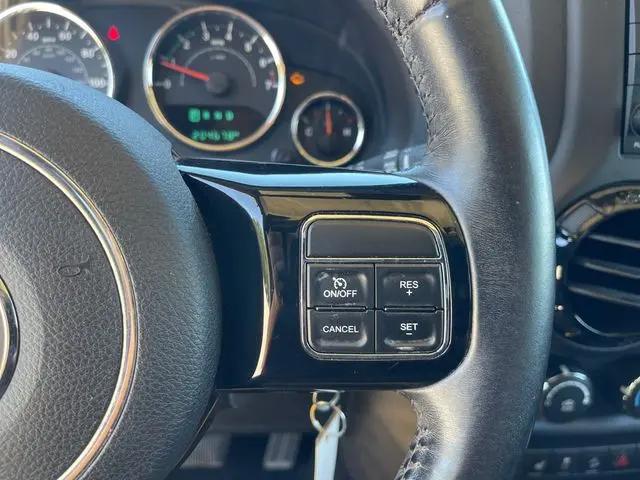 2015 Jeep Wrangler Unlimited Altitude