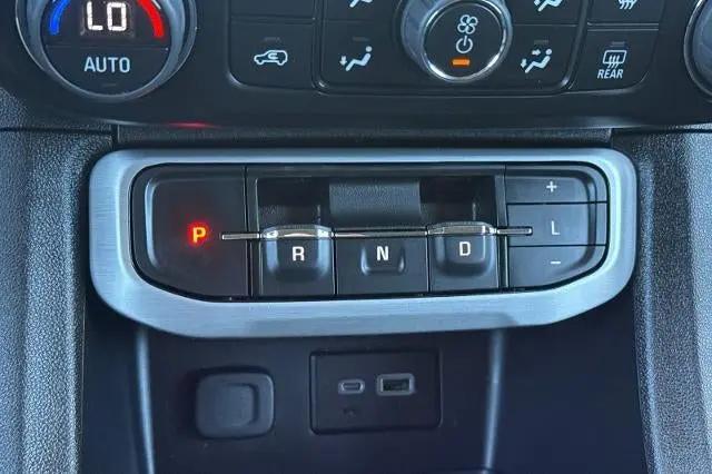 2023 GMC Acadia AWD SLE