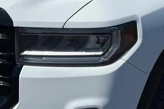 2023 GMC Acadia AWD SLE
