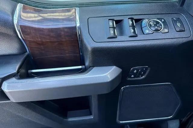 2017 Ford F-350 Platinum