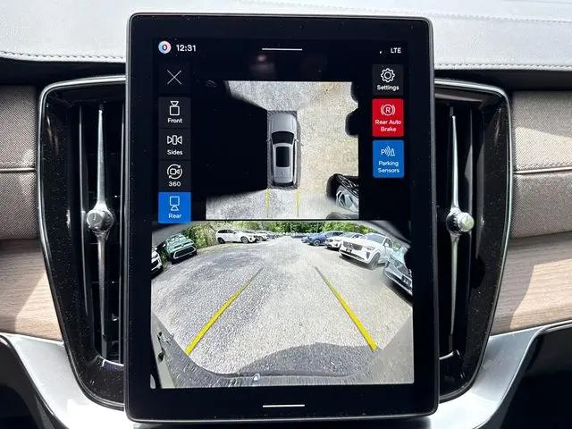 2026 Volvo XC90 Plug-In Hybrid Ultra Dark Theme, T8 AWD, Electric/Gasoline, 6 Seats