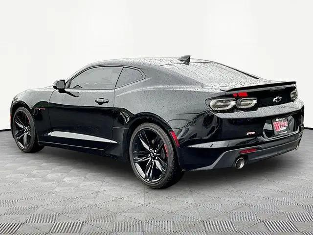 2023 Chevrolet Camaro RWD Coupe 2LT