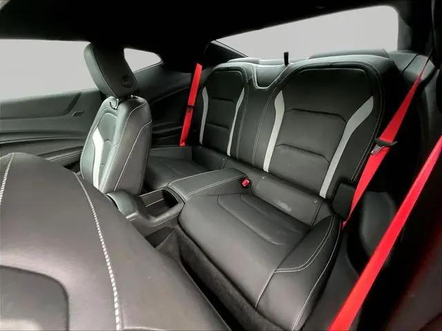 2023 Chevrolet Camaro RWD Coupe 2LT