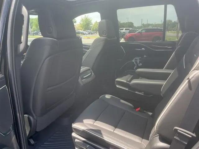 2023 Cadillac Escalade 4WD Premium Luxury