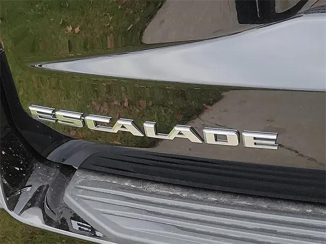 2023 Cadillac Escalade 4WD Premium Luxury