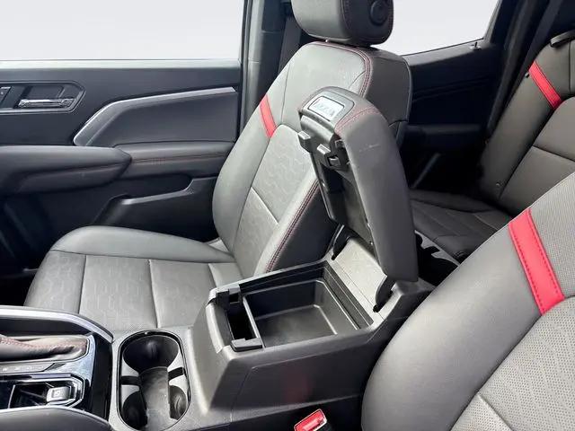 2025 Chevrolet Colorado 4WD Z71