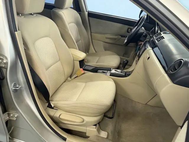 2004 Mazda Mazda3 i
