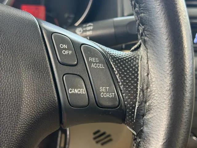2004 Mazda Mazda3 i