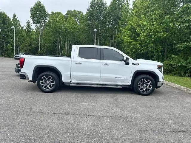 2024 GMC Sierra 1500 4WD Crew Cab Short Box SLT