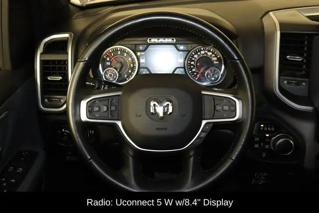 2022 Ram 1500 Big Horn Crew Cab 4x4 5'7" Box
