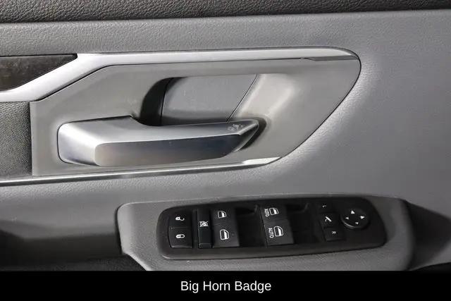 2022 Ram 1500 Big Horn Crew Cab 4x4 5'7" Box