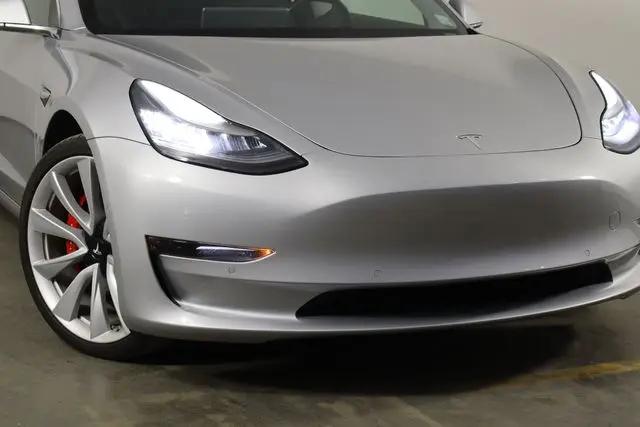 2019 Tesla Model 3 Long Range