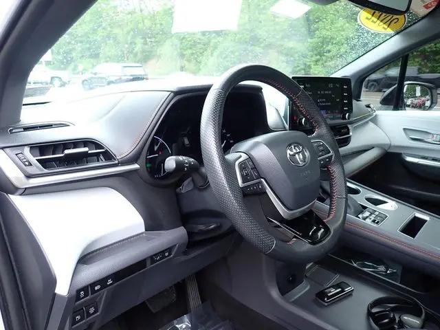 2022 Toyota Sienna XSE