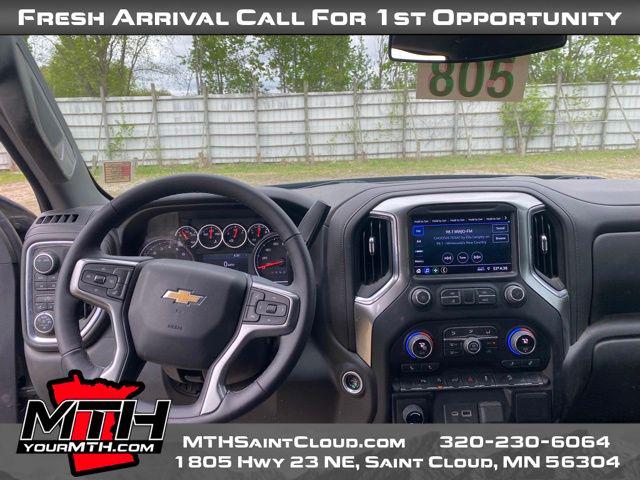 2022 Chevrolet Silverado 1500 4WD Crew Cab Short Bed LT