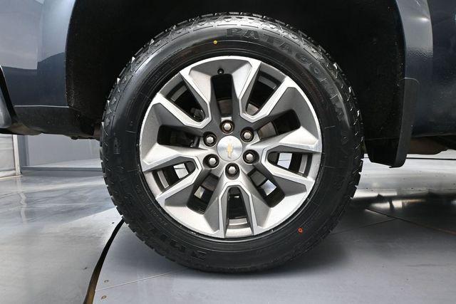 2022 Chevrolet Silverado 1500 4WD Crew Cab Short Bed LT