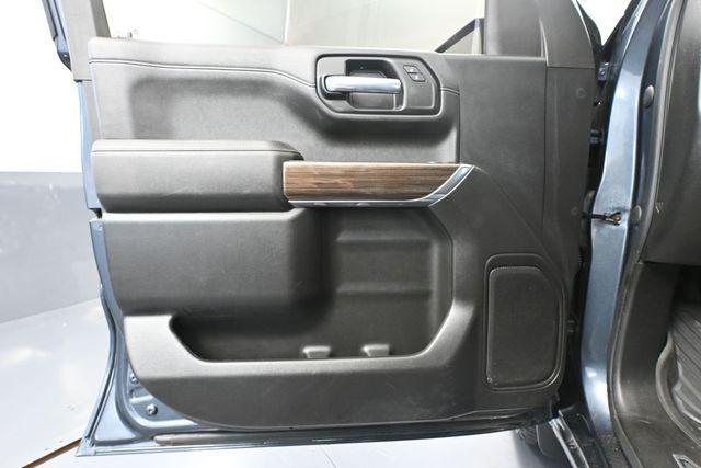 2022 Chevrolet Silverado 1500 4WD Crew Cab Short Bed LT