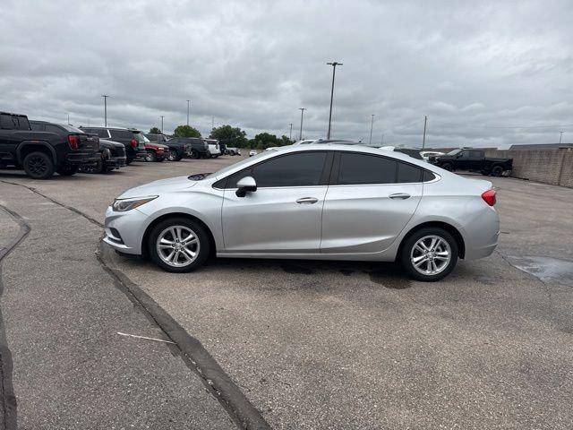 2017 Chevrolet Cruze LT Auto