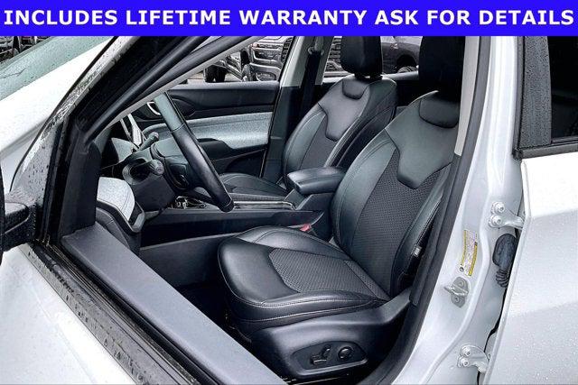 2022 Jeep Compass Latitude FWD