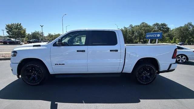 2025 Ram 1500 Big Horn Crew Cab 4x4 5'7" Box