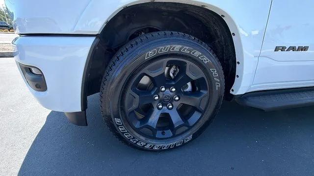 2025 Ram 1500 Big Horn Crew Cab 4x4 5'7" Box