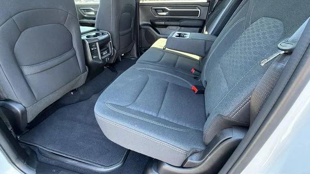 2025 Ram 1500 Big Horn Crew Cab 4x4 5'7" Box