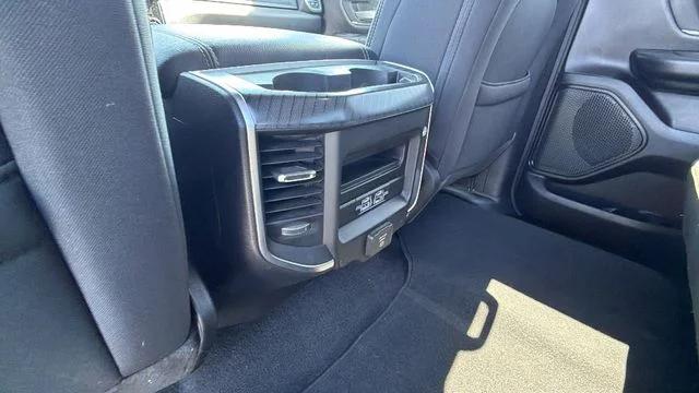 2025 Ram 1500 Big Horn Crew Cab 4x4 5'7" Box