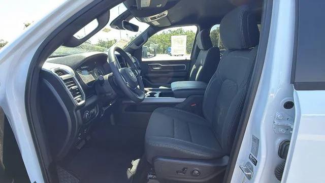 2025 Ram 1500 Big Horn Crew Cab 4x4 5'7" Box