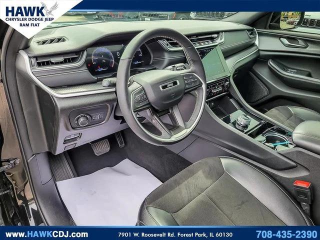 2023 Jeep Grand Cherokee L Altitude 4x4