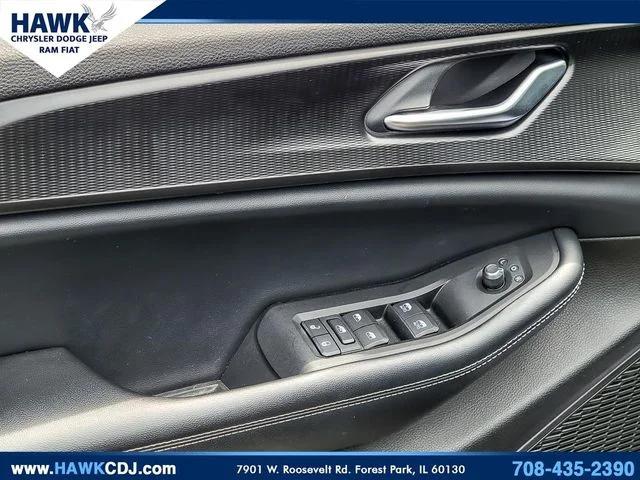2023 Jeep Grand Cherokee L Altitude 4x4