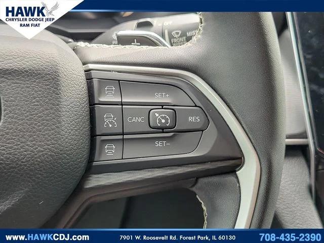 2023 Jeep Grand Cherokee L Altitude 4x4