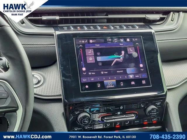 2023 Jeep Grand Cherokee L Altitude 4x4
