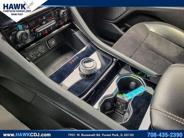 2023 Jeep Grand Cherokee L Altitude 4x4