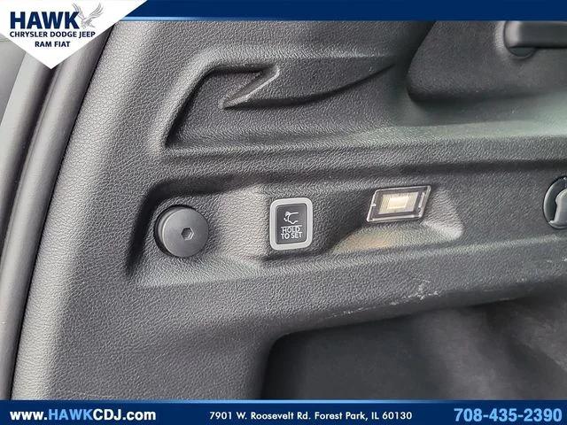 2023 Jeep Grand Cherokee L Altitude 4x4