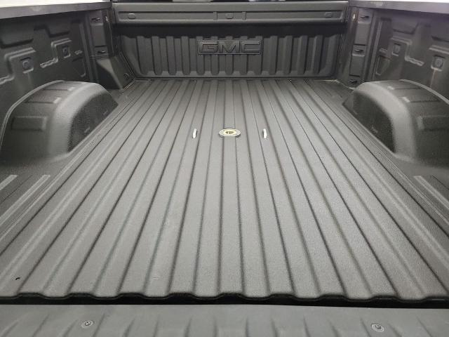 2024 GMC Sierra 2500HD 4WD Crew Cab Standard Bed SLT