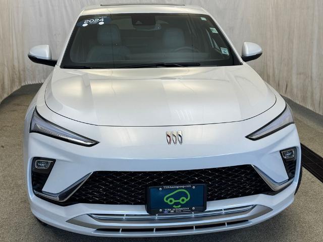 2024 Buick NV Avenir FWD